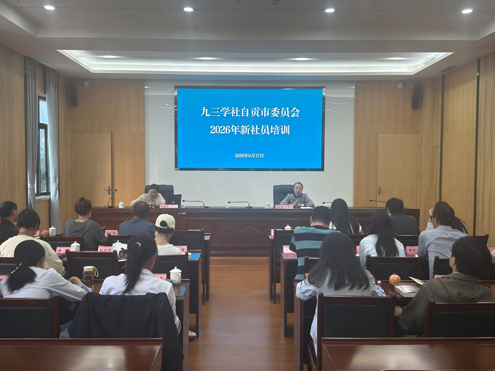 图片1(1) 图片1(1)