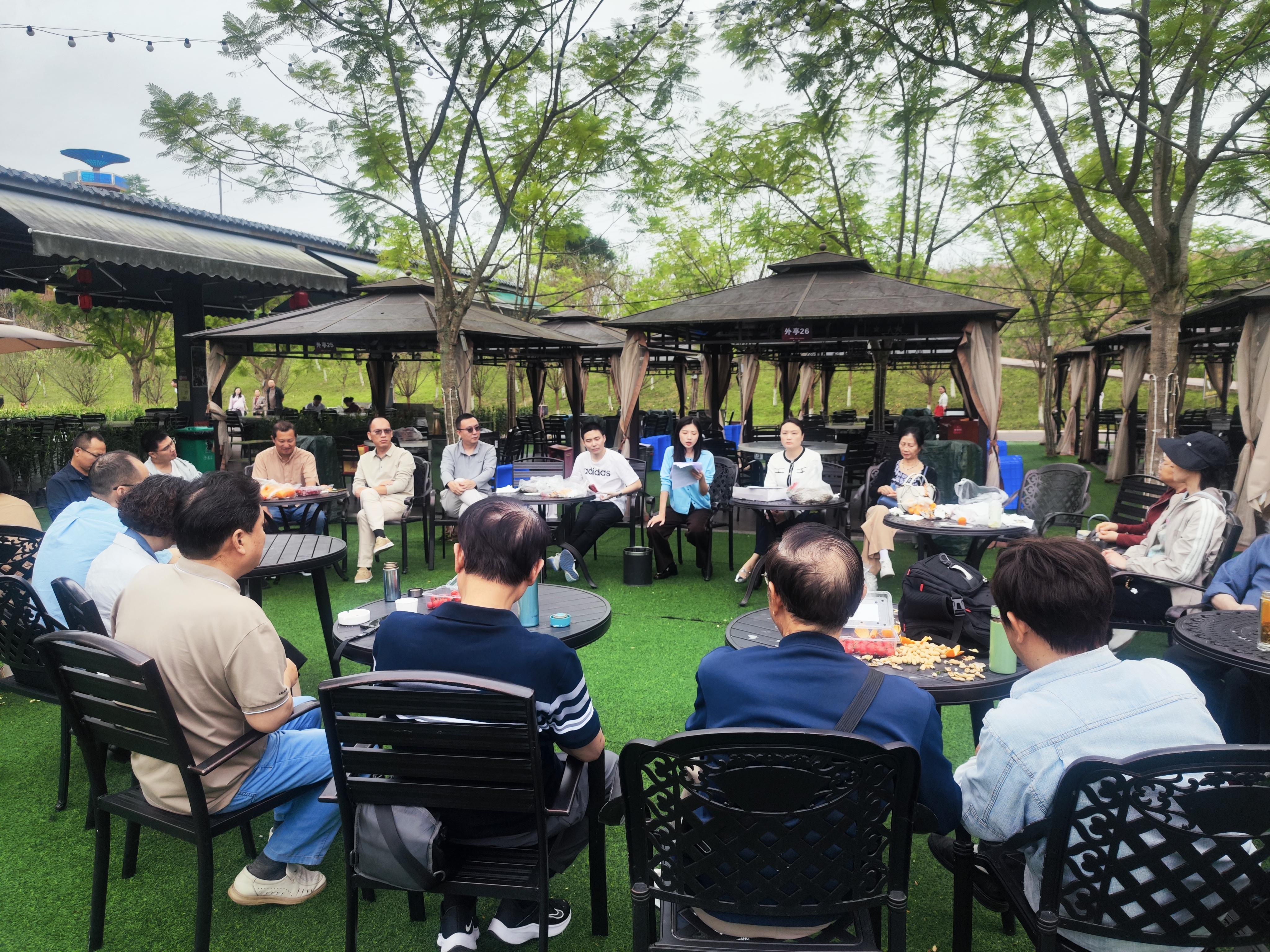 九三学社大安区基层委员会召开2026年第三季度组织生活会暨重阳节慰问活动